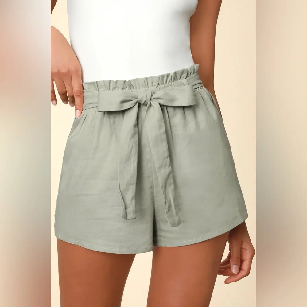 LULUS paper bag shorts — sage green — S - Picture 1 of 3